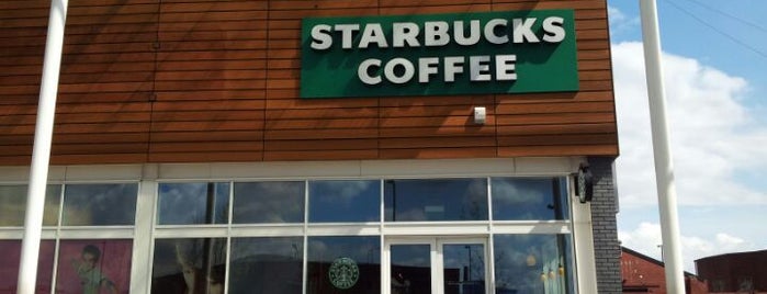Starbucks is one of สถานที่ที่ Elliott ถูกใจ.