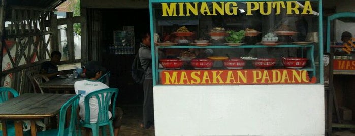 RM Minang Putra is one of kuliner di Mempawah.