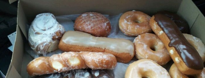 LaMar's Donuts and Coffee is one of Gotta Try Donuts!.