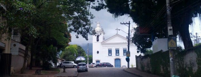 Santuário Nossa Senhora de Loreto is one of Paróquias do Rio [Parishes in Rio].