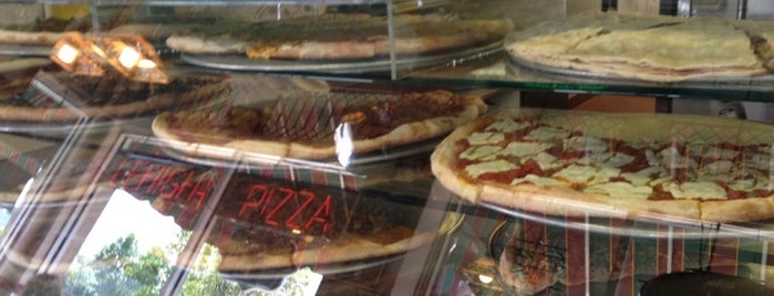 Lehigh Pizza is one of สถานที่ที่ Rob ถูกใจ.