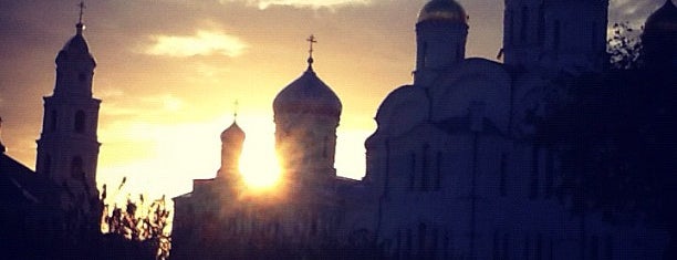 Серафимо-Дивеевский монастырь is one of Мои посещения.