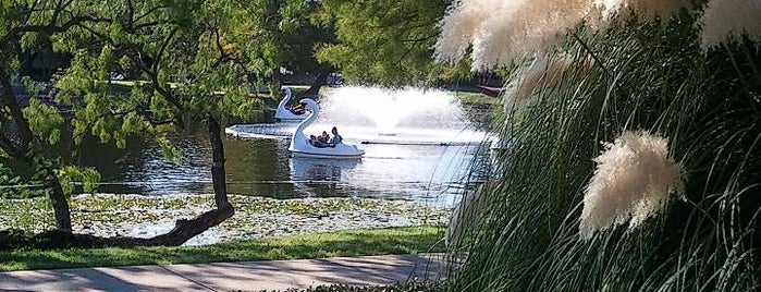 Leonhardt Lagoon is one of Fair Park Attractions.