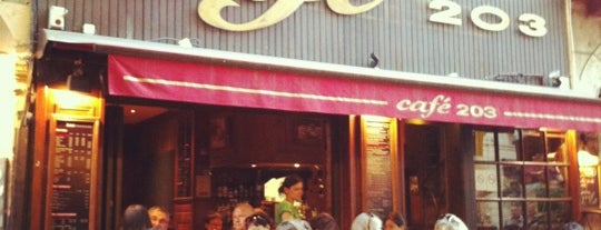 Café 203 is one of Lyon.