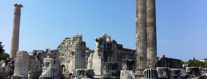 Apollon Tapınağı is one of Tarih/Kültür (Ege).