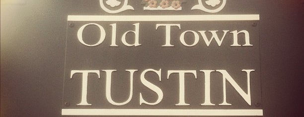 Old Town Tustin is one of สถานที่ที่ Ellia ถูกใจ.
