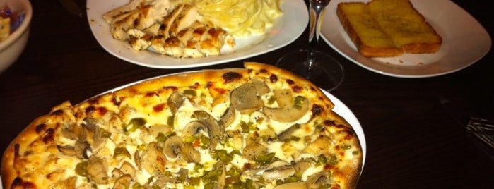 Mia's Pizzeria & Italian Restaurant is one of Great Places To Eat.