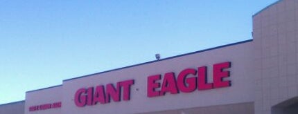 Giant Eagle Supermarket is one of Guide to Maple Heights's best spots.