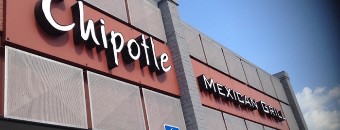 Chipotle Mexican Grill is one of Stuart : понравившиеся места.