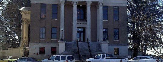 Limestone County Court House is one of Alabama Courthouses.