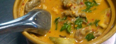 เจ๊น้อยกระโทก is one of ตะลอนกิน ตะลอนชิม in Thailand.