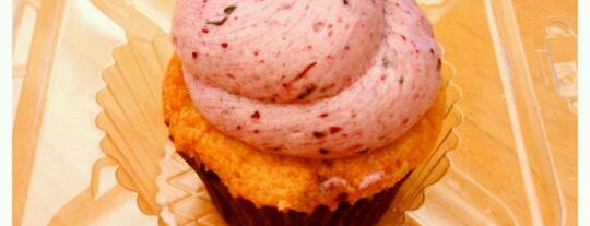 CupcakeStop is one of New York's Best Food Trucks.