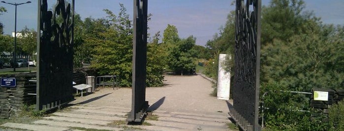 Jardin Botanique is one of Bordeaux.