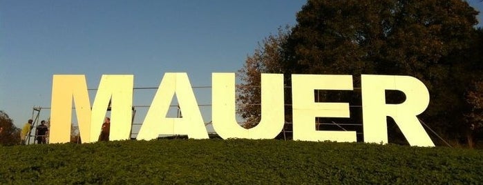 MAUER - das Wahrzeichen is one of Lieux qui ont plu à Kapt’n Koko.