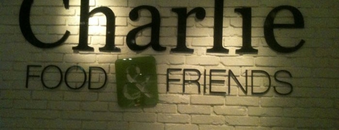 Charlie Food&Friends is one of สถานที่ที่บันทึกไว้ของ Maciek.
