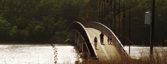 White Rock Lake Bike & Hiking Trail is one of My.