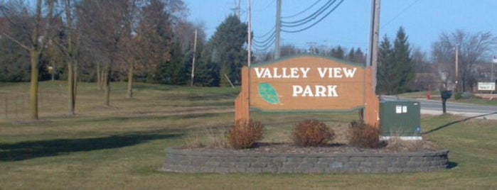Valley View Park is one of Tempat yang Disukai RoadRunner.