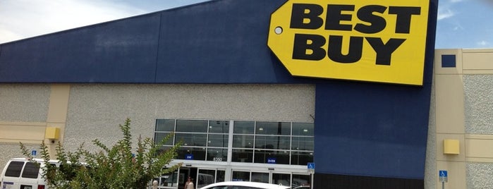 Best Buy is one of Orlando - Compras (Shopping).