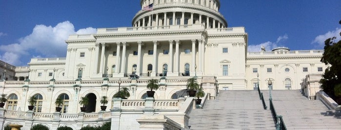 United States Capitol is one of Dream Destinations.