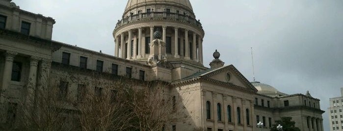 Mississippi State Capitol is one of United States Capitols.