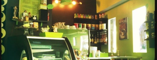 Cafe Encanto is one of สถานที่ที่บันทึกไว้ของ Daniela.