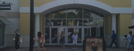 Nike Factory Store is one of Orlando - Compras (Shopping).