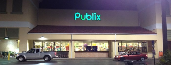 Publix is one of Vallyri’s Liked Places.