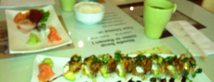 Love Sushi is one of Orte, die Akshay gefallen.