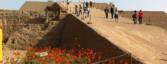 Huaca Huallamarca is one of Perú, Lima..