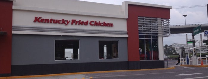 Kentucky Fried Chicken KFC is one of Posti salvati di Jorge.