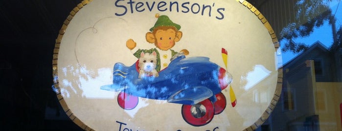 Stevenson's Toys & Games is one of สถานที่ที่ Corinne ถูกใจ.