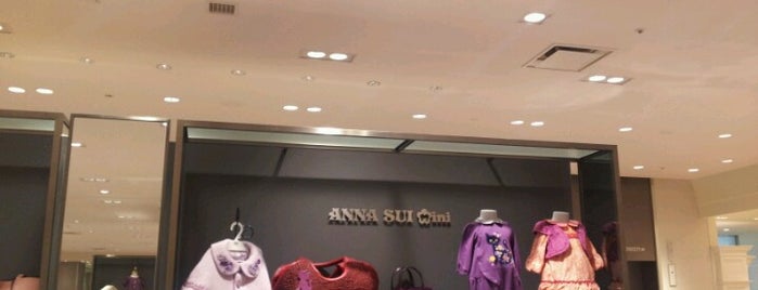 ANNA SUI mini is one of 大阪タカシマヤ（高島屋大阪店）.