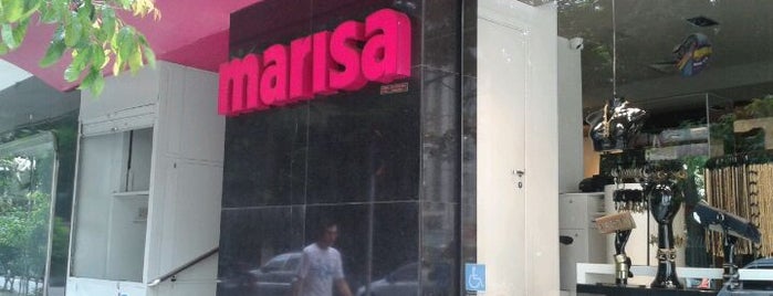 Marisa is one of Lugares favoritos de Steinway.