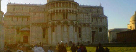 ピサのドゥオモ広場 is one of Pisa: not only the Leaning Tower - #4sqcities.