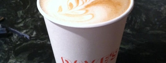 Dave's Coffee is one of Posti che sono piaciuti a Karl.