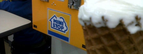 Mini Stop Monumento is one of grocery.