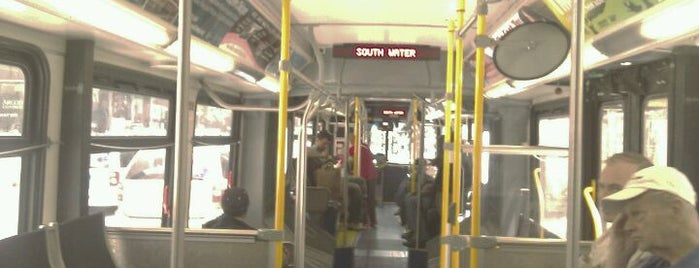 CTA Bus 151 is one of ROB'un Beğendiği Mekanlar.