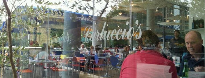 Carluccio's is one of Edwinさんのお気に入りスポット.