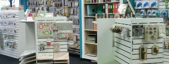 The Scrapbooking Studio is one of Lieux qui ont plu à Jennifer.