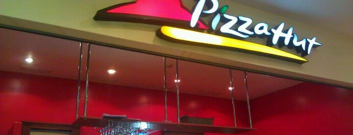Pizza Hut is one of main.