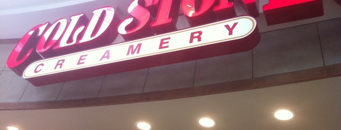 Cold Stone Creamery is one of Orte, die Anthony gefallen.