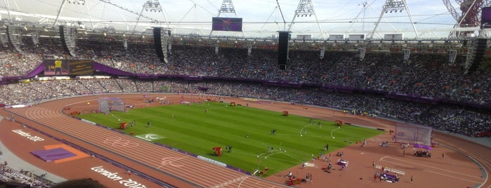 London Stadium is one of Orte, die Burak gefallen.