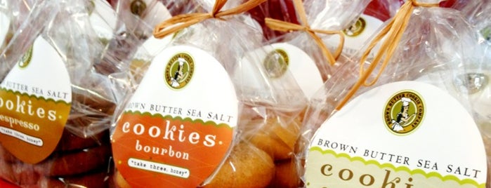 Brown Butter Cookie Co. is one of Locais salvos de Caroline.