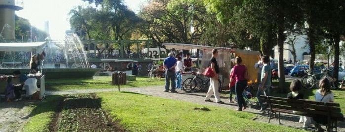 Praça da Espanha is one of Praças de Curitiba.