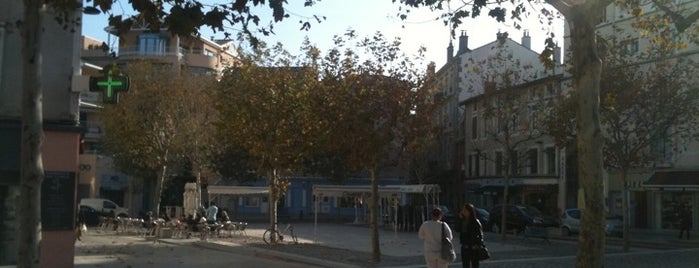 Place des Clercs is one of Un flot de souvenirs.