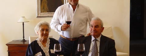 Cantine Alberto Longo is one of Cantine Aperte Puglia 2012.