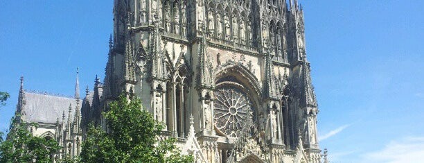 Kathedrale Notre-Dame von Reims is one of Champagne Historique.