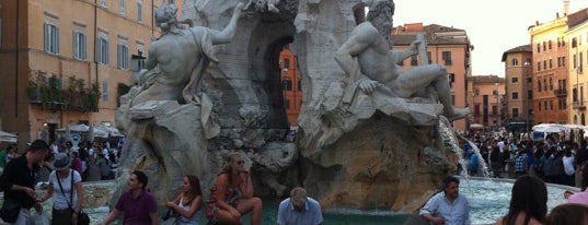 Piazza Navona is one of Italy.