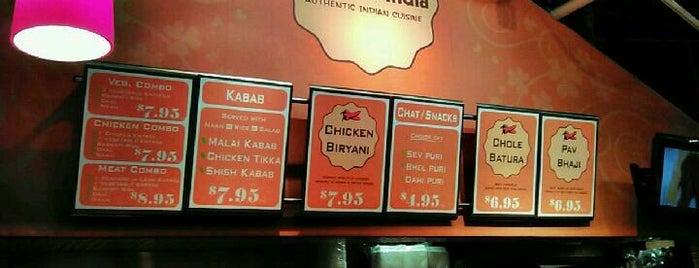Taste of India is one of Srinivasさんのお気に入りスポット.