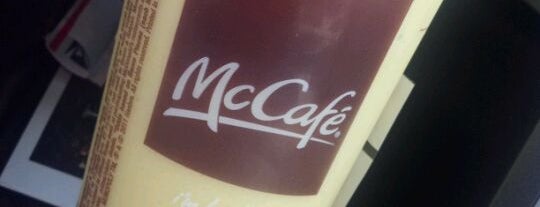 McDonald's is one of Lugares favoritos de Corey.